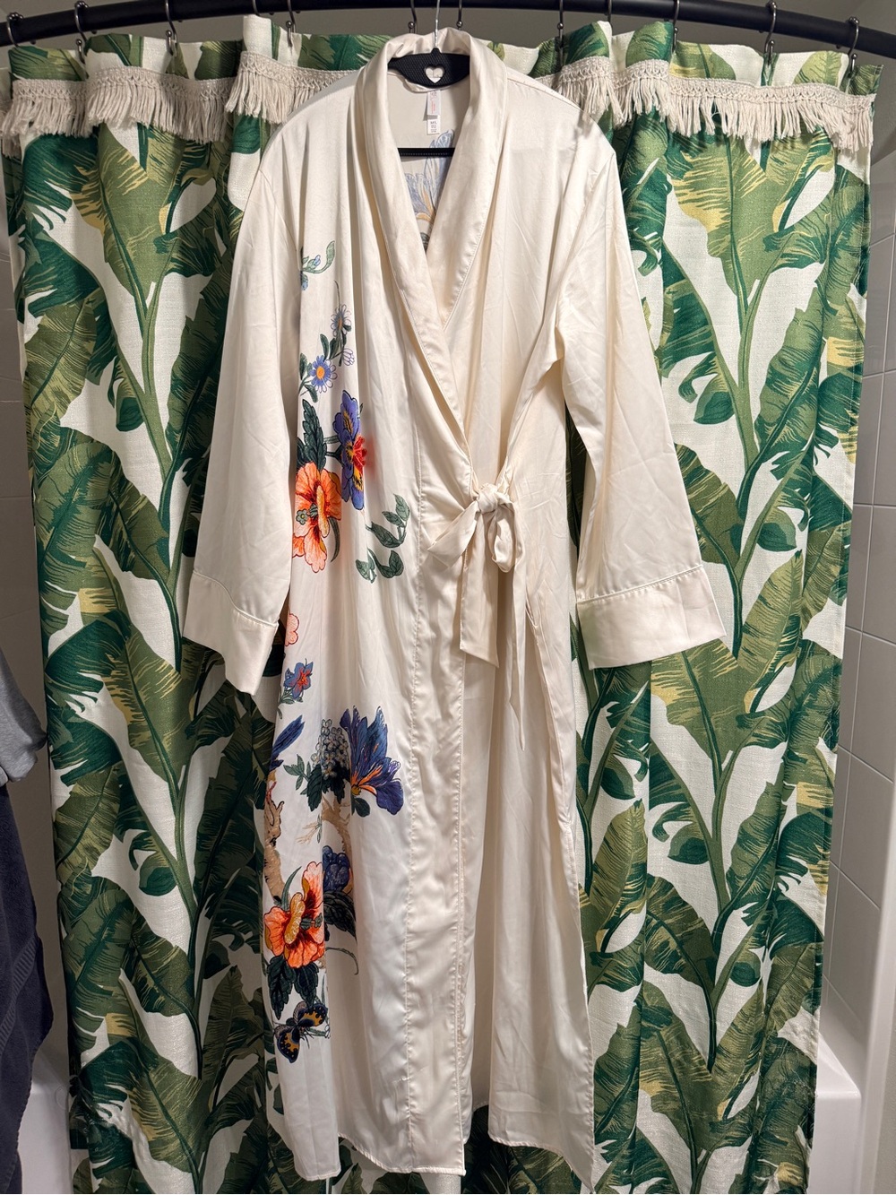 Gilligan & O'Malley Cream Robe with Multicolor Floral Print